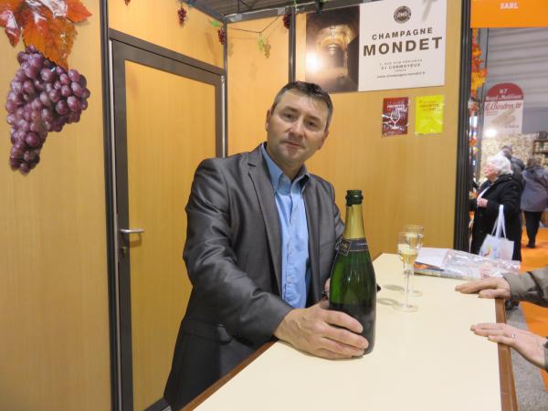 Champagne Mondet à la FOIRE DU VIN à GENT